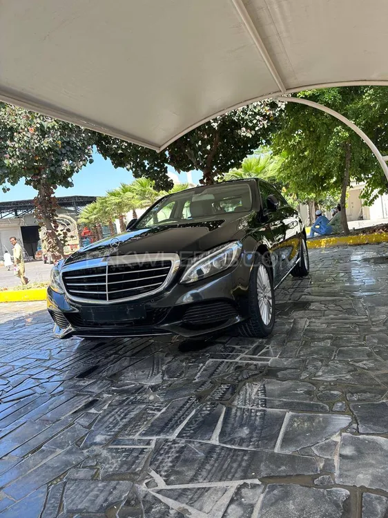 Mercedes Benz C Class 2015 for Sale in Peshawar Mercedes Benz C Class 2015 for Sale in Peshawar Image-1