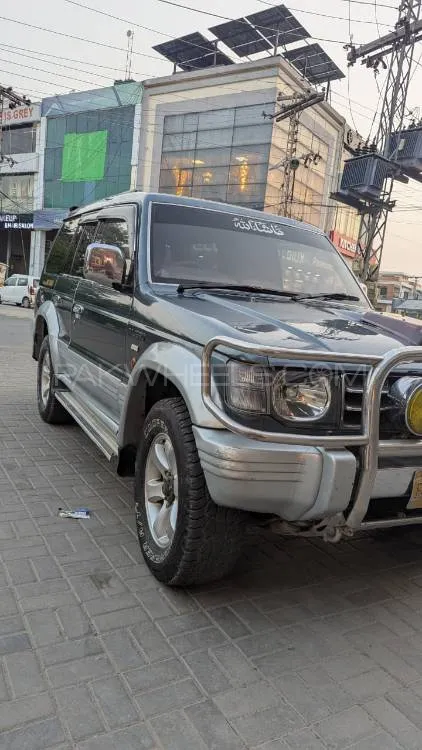 Mitsubishi Pajero 1995 for Sale in Lahore Mitsubishi Pajero 1995 for Sale in Lahore Image-4