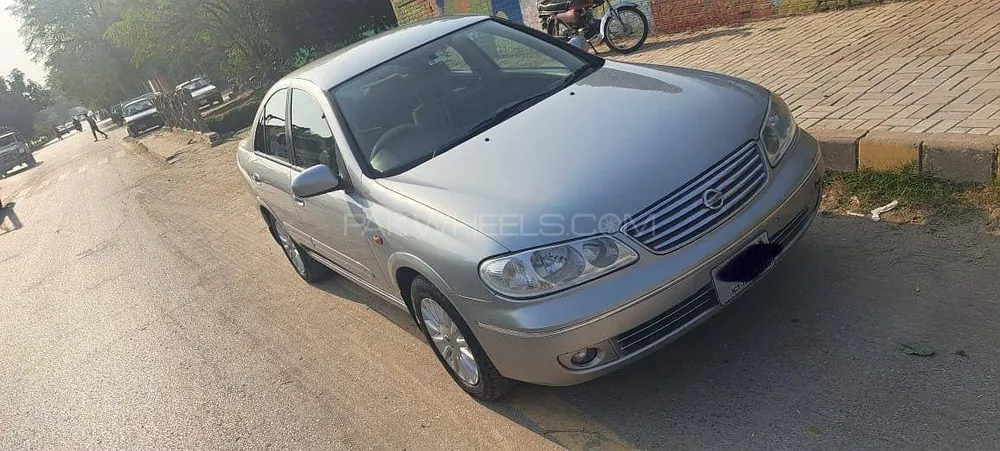 Nissan Sunny 2010 for Sale in Islamabad Nissan Sunny 2010 for Sale in Islamabad Image-5