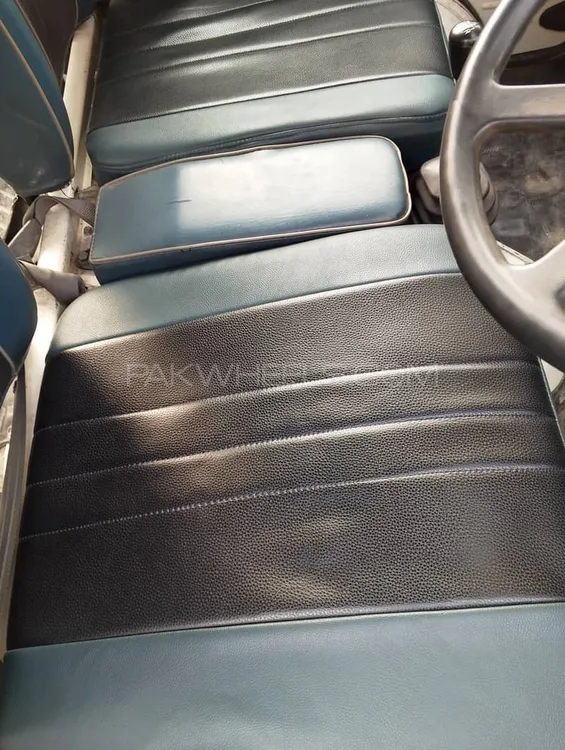 Suzuki Bolan 2016 for Sale in Peshawar Suzuki Bolan 2016 for Sale in Peshawar Image-6