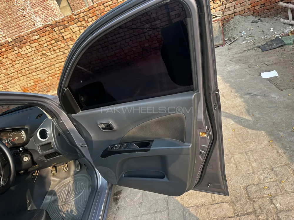 Suzuki Cultus 2020 for Sale in Multan Suzuki Cultus 2020 for Sale in Multan Image-9