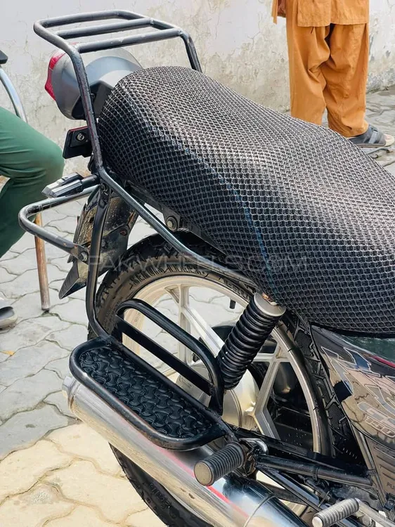 Suzuki GS 150 2017 for Sale Suzuki GS 150 2017 for Sale Image-2