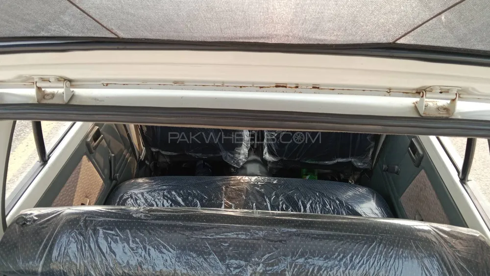 Suzuki Mehran 2018 for Sale in Sargodha Suzuki Mehran 2018 for Sale in Sargodha Image-17