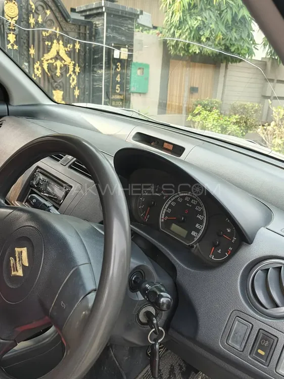Suzuki Swift 2012 for Sale in Lahore Image-1