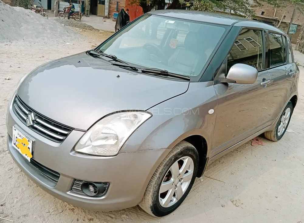 Suzuki Swift 2016 for Sale in Faisalabad Suzuki Swift 2016 for Sale in Faisalabad Image-4