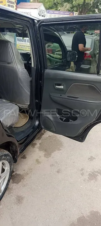 Suzuki Wagon R 2016 for Sale in Karachi Suzuki Wagon R 2016 for Sale in Karachi Image-3