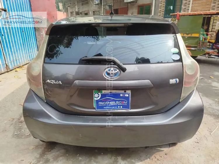 ٹویوٹا اکوا 2014 for Sale in لاہور ٹویوٹا اکوا 2014 for Sale in لاہور Image-5