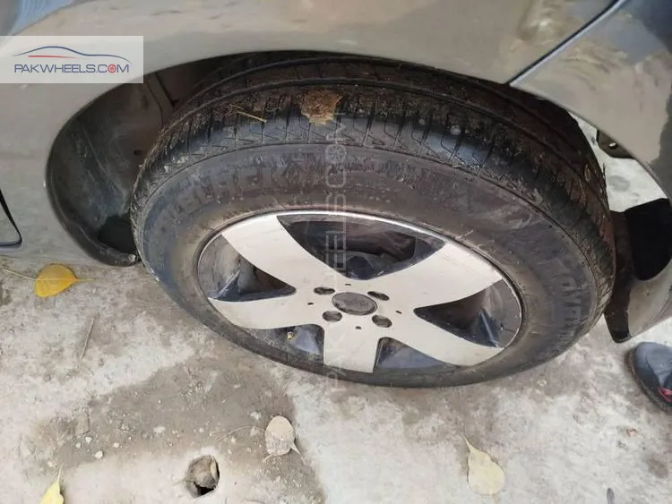 ٹویوٹا اکوا 2014 for Sale in لاہور ٹویوٹا اکوا 2014 for Sale in لاہور Image-14