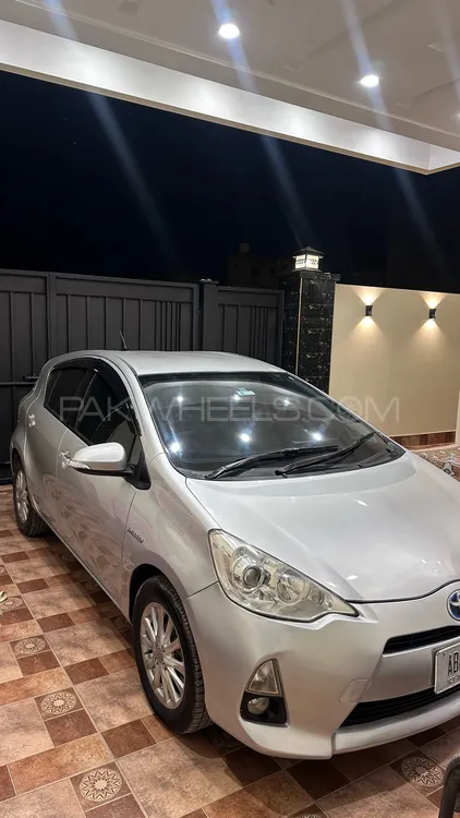 Toyota Aqua 2013 for Sale in Multan Image-1