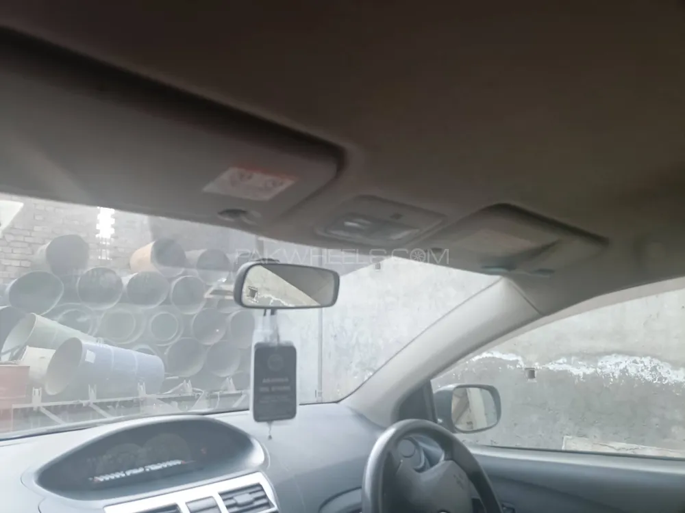 Toyota Belta 2007 for Sale in Lahore Toyota Belta 2007 for Sale in Lahore Image-11