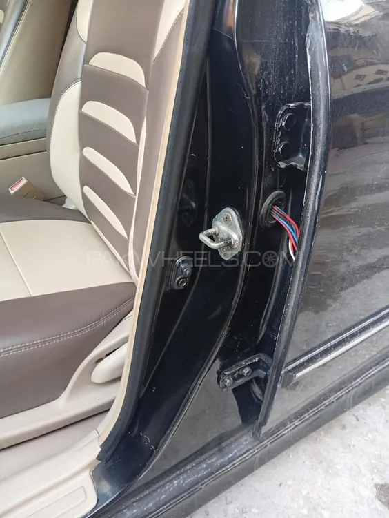 Toyota Corolla 2005 for Sale in Sargodha Toyota Corolla 2005 for Sale in Sargodha Image-19