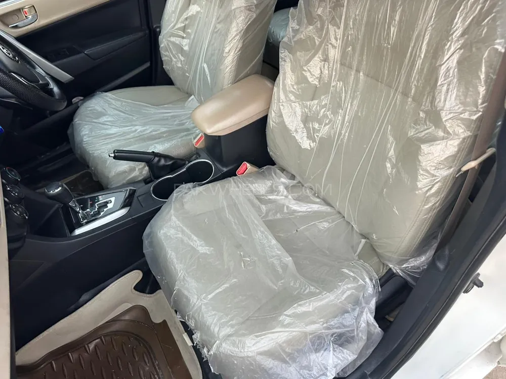 Toyota Corolla 2015 for Sale in Gujrat Toyota Corolla 2015 for Sale in Gujrat Image-9