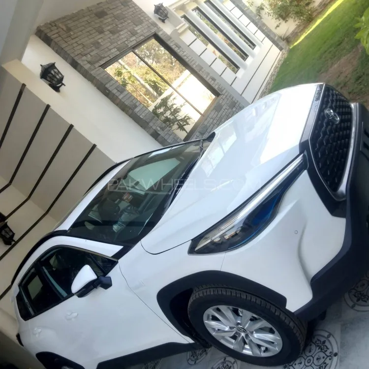 Toyota Corolla Cross 2024 for Sale in Karachi Image-1