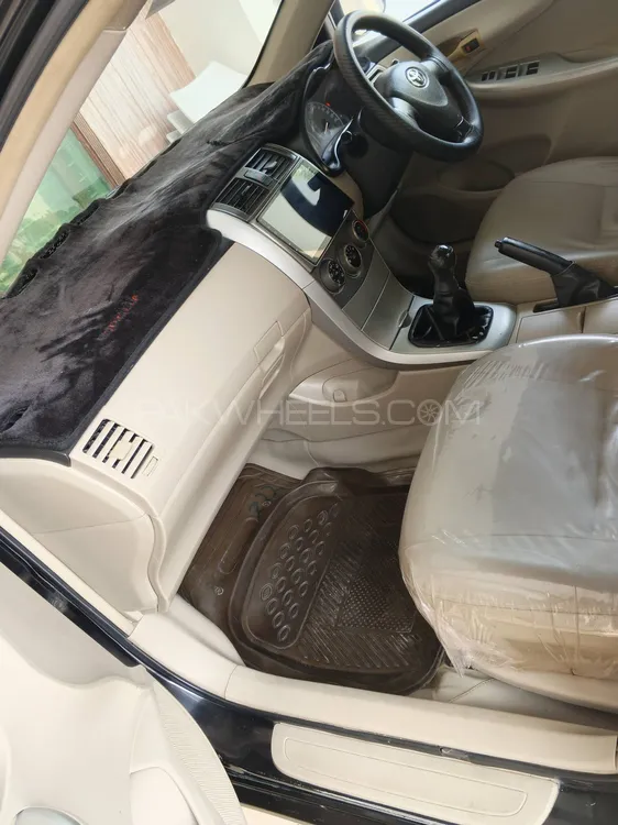 Toyota Corolla 2011 for Sale in Mian Wali Toyota Corolla 2011 for Sale in Mian Wali Image-1