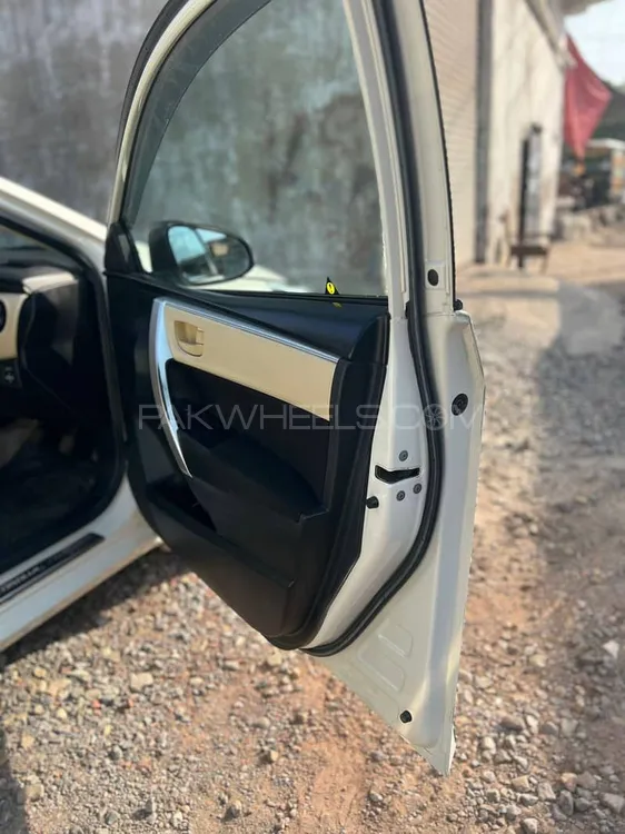 Toyota Corolla 2018 for Sale in Gujrat Toyota Corolla 2018 for Sale in Gujrat Image-19