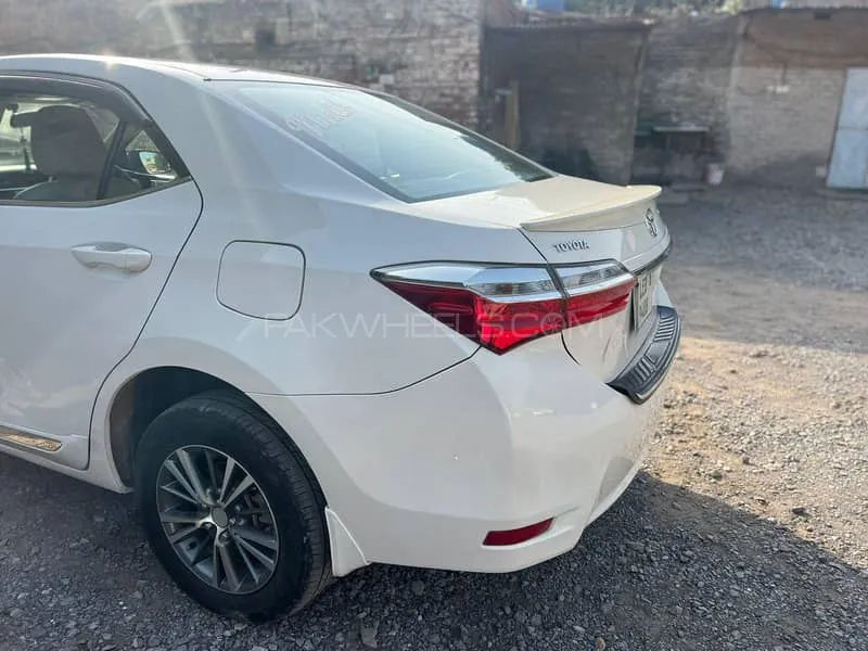 Toyota Corolla 2018 for Sale in Gujrat Toyota Corolla 2018 for Sale in Gujrat Image-12