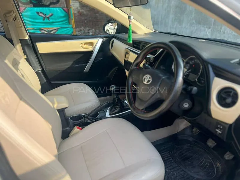 Toyota Corolla 2018 for Sale in Gujrat Toyota Corolla 2018 for Sale in Gujrat Image-1