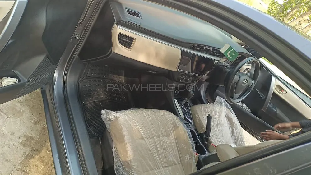 Toyota Corolla 2017 for Sale in Gujrat Toyota Corolla 2017 for Sale in Gujrat Image-5