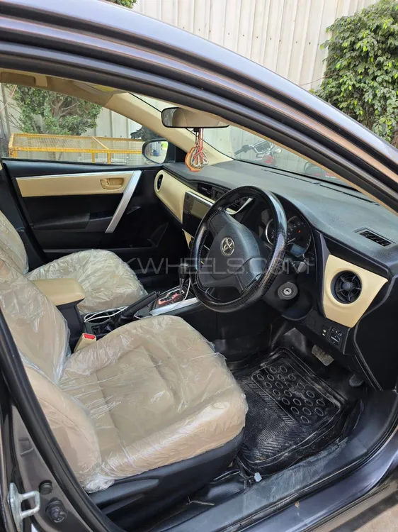 Toyota Corolla 2018 for Sale in Gujranwala Toyota Corolla 2018 for Sale in Gujranwala Image-4