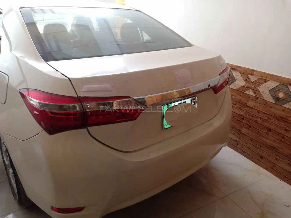 Toyota Corolla 2015 for Sale in Peshawar Toyota Corolla 2015 for Sale in Peshawar Image-5
