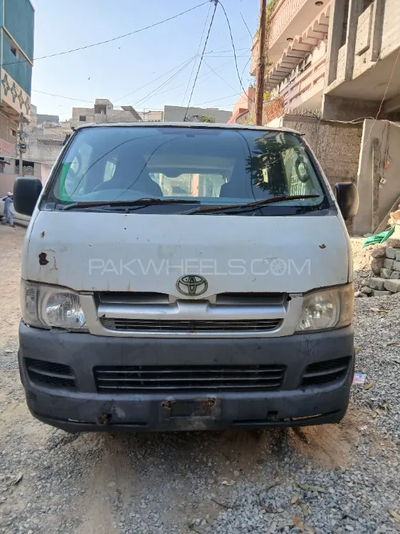 Toyota Hiace 2009 for Sale in Karachi Image-1