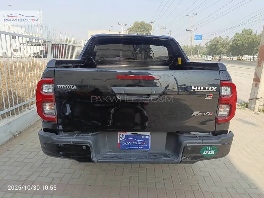 Toyota Hilux 2025 for Sale in Gujranwala Toyota Hilux 2025 for Sale in Gujranwala Image-4
