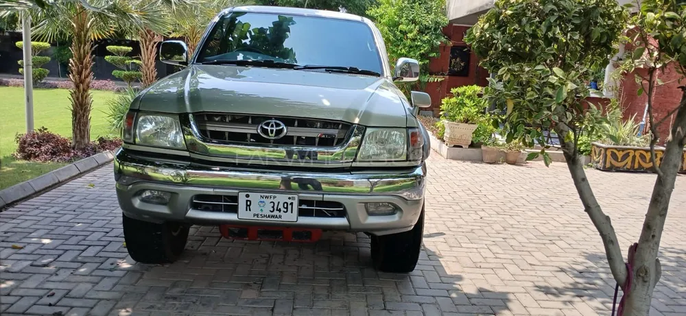 Toyota Hilux 2002 for Sale in Faisalabad Image-1