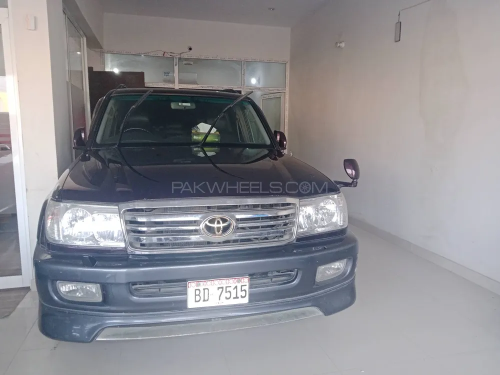 Toyota Land Cruiser 2006 for Sale in Karachi Image-1