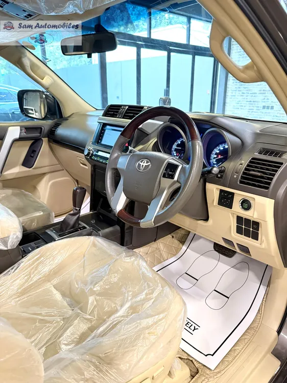 Toyota Prado 2016 for Sale in Karachi Toyota Prado 2016 for Sale in Karachi Image-3