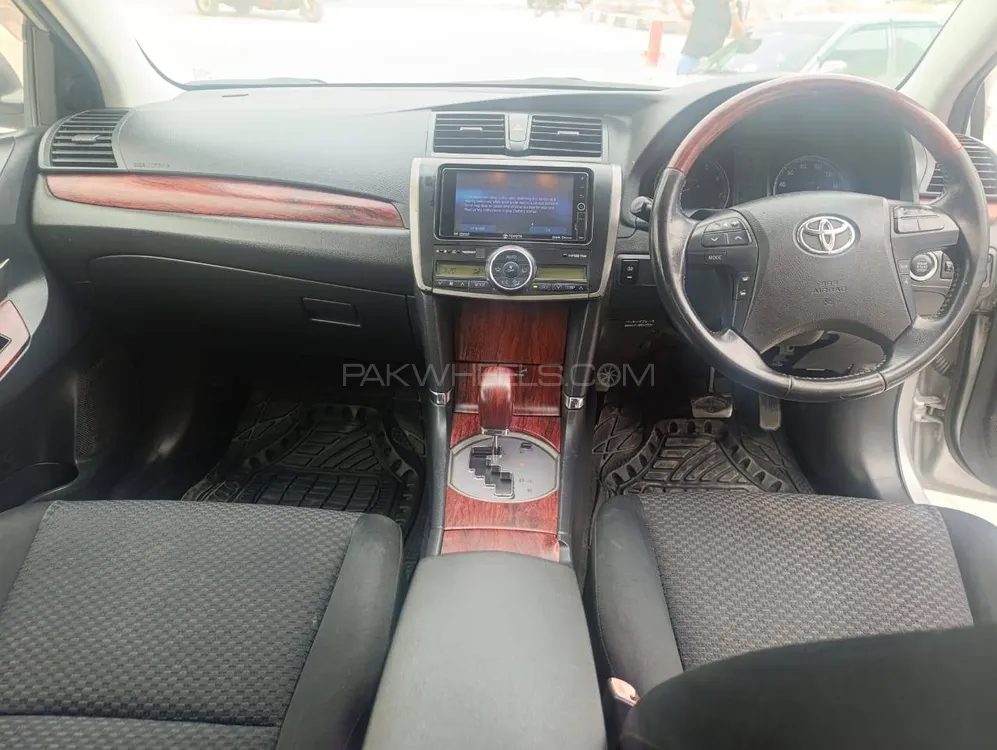 Toyota Premio 2007 for Sale in Karachi Toyota Premio 2007 for Sale in Karachi Image-9