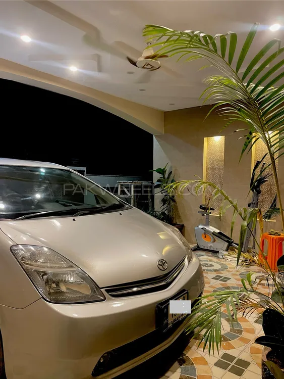 Toyota Prius 2007 for Sale in Islamabad Image-1