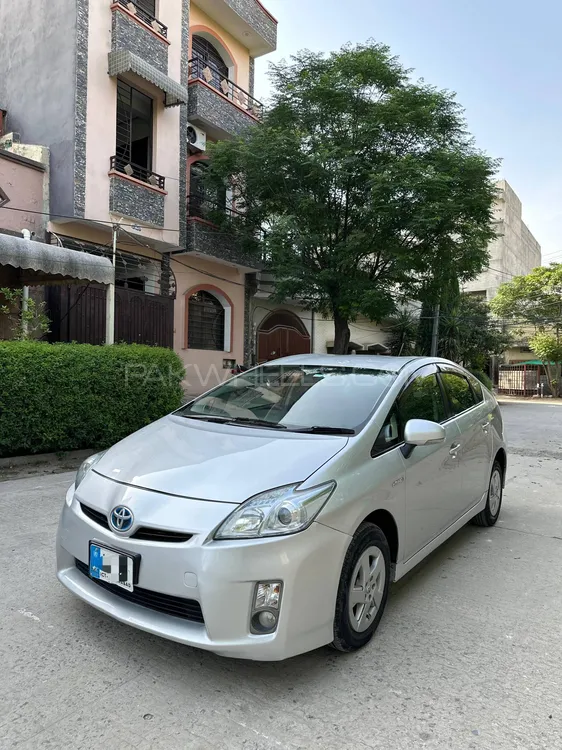 Toyota Prius 2011 for Sale in Islamabad Toyota Prius 2011 for Sale in Islamabad Image-5