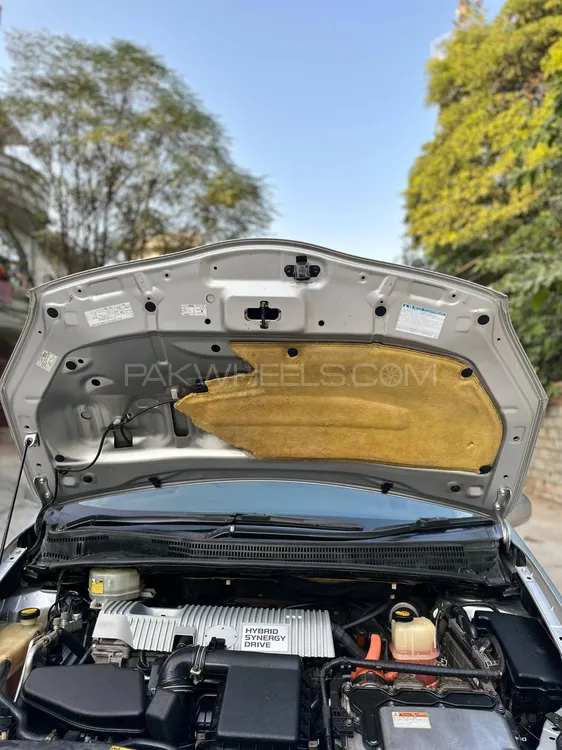 Toyota Prius 2011 for Sale in Islamabad Toyota Prius 2011 for Sale in Islamabad Image-14