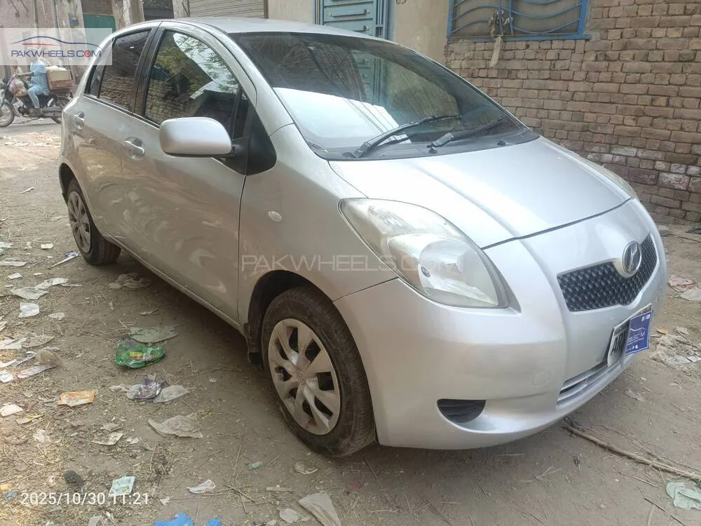 Toyota Vitz 2005 for Sale in Multan Toyota Vitz 2005 for Sale in Multan Image-2