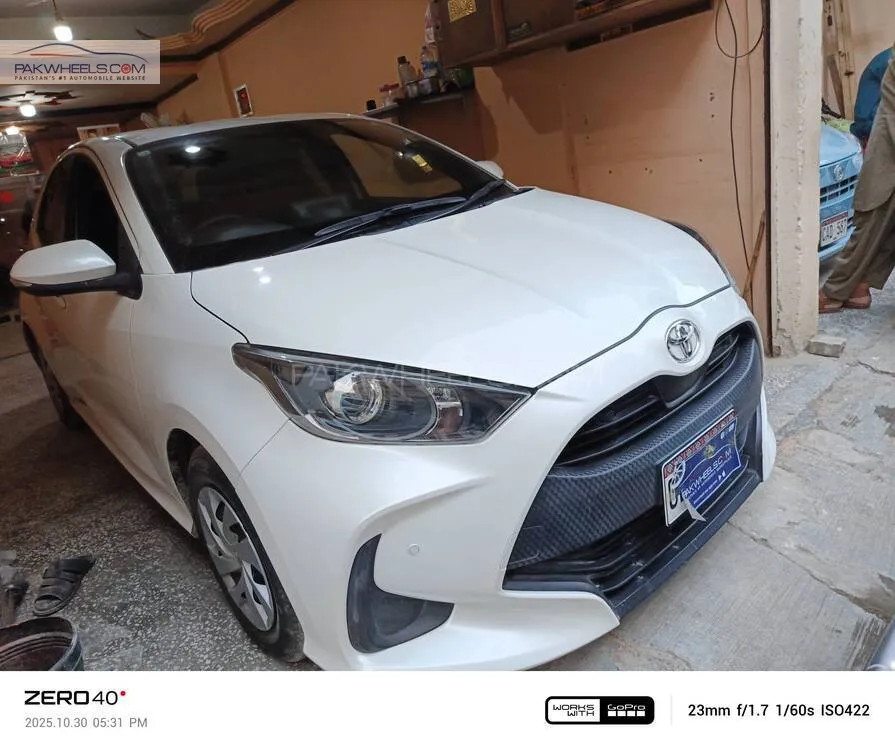ٹویوٹا یارس ہیچ بیک 2021 for Sale in کراچی ٹویوٹا یارس ہیچ بیک 2021 for Sale in کراچی Image-2