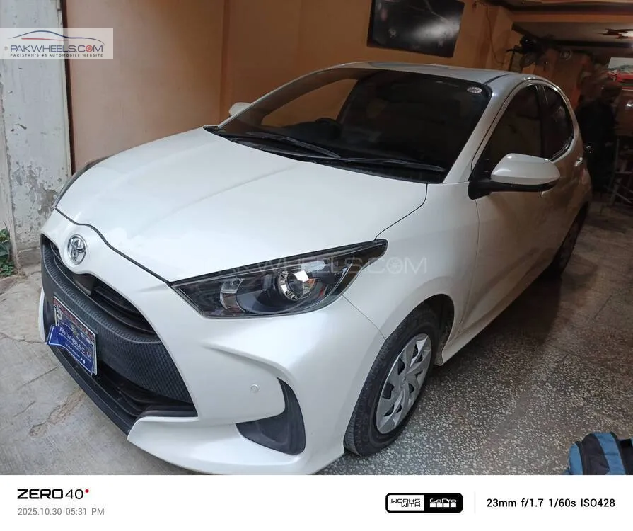 ٹویوٹا یارس ہیچ بیک 2021 for Sale in کراچی ٹویوٹا یارس ہیچ بیک 2021 for Sale in کراچی Image-3
