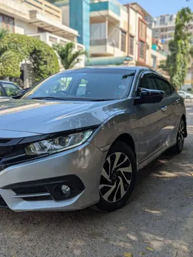 Honda Civic Oriel 1.8 i-VTEC CVT 2017