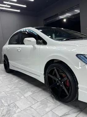 Honda Civic VTi Oriel 1.8 i-VTEC 2011