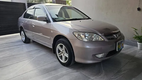 Honda Civic VTi Oriel 1.6 2004