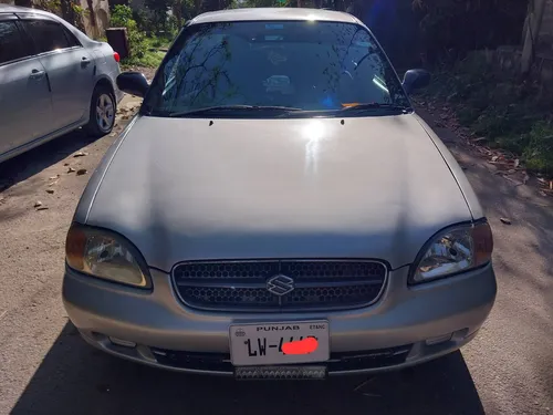 Suzuki Baleno JXR 2005