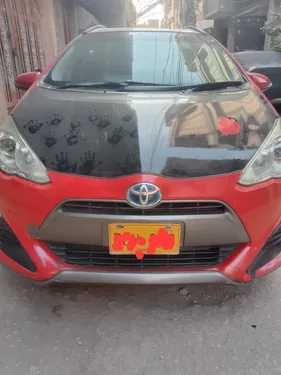 Toyota Aqua S LED Soft Leather Selection 2015