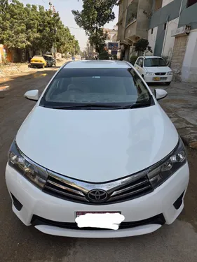 Toyota Corolla Altis Automatic 1.6 2015