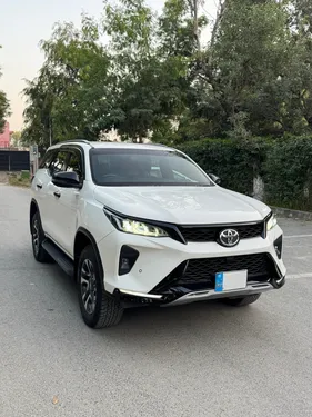 Toyota Fortuner Legender  2022