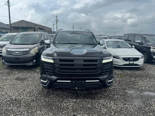 ٹویوٹا لینڈ کروزر زیڈ ایکس گیسولین ۳.۵ ایل 2022 for Sale ٹویوٹا لینڈ کروزر زیڈ ایکس گیسولین ۳.۵ ایل 2022 for Sale