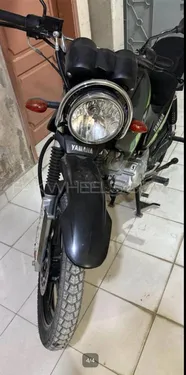 Yamaha YBR 125G 2023