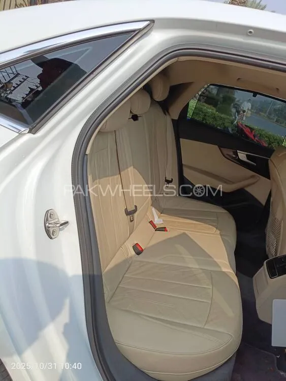 آوڈی اے 4 2017 for Sale in گجرانوالہ آوڈی اے 4 2017 for Sale in گجرانوالہ Image-11