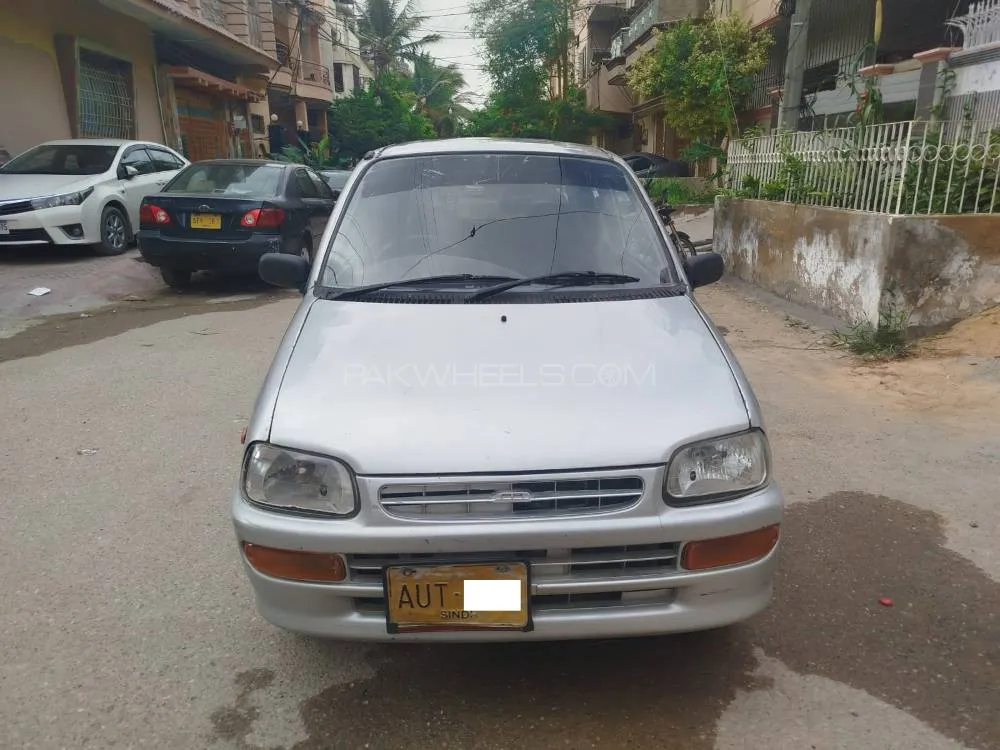 Daihatsu Cuore 2011 for Sale in Karachi Image-1