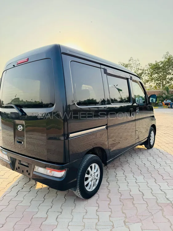 Daihatsu Hijet 2020 for Sale in Karachi Daihatsu Hijet 2020 for Sale in Karachi Image-4