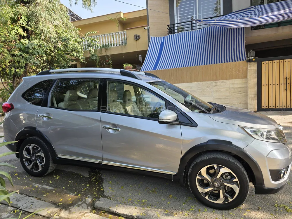 Honda BR-V 2017 for Sale in Islamabad Honda BR-V 2017 for Sale in Islamabad Image-10