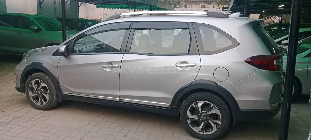 Honda BR-V 2020 for Sale in Lahore Honda BR-V 2020 for Sale in Lahore Image-2